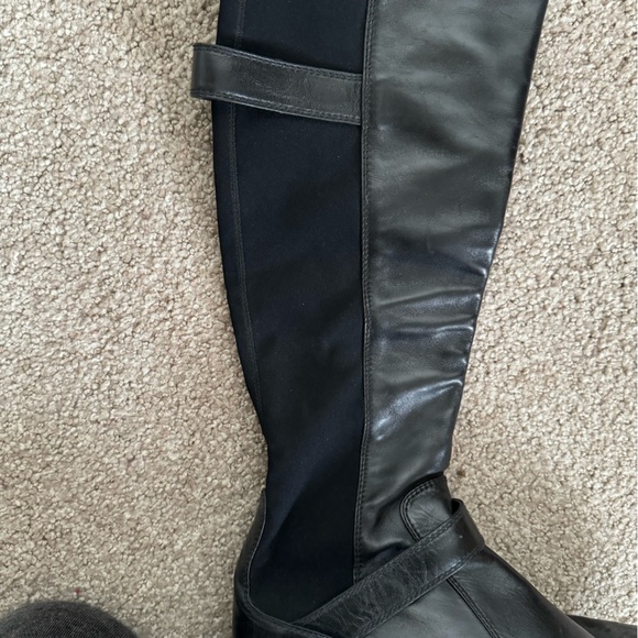 Stuart Weitzman black leather boots - Picture 9 of 9